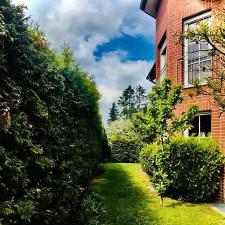 Grosses 4 Zimmer Apartment Naehe Messe Hannover Exteriör bild