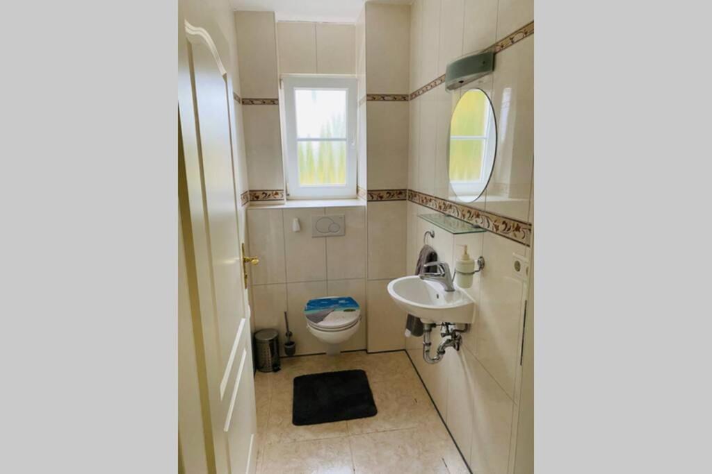 Grosses 4 Zimmer Apartment Naehe Messe Hannover Exteriör bild
